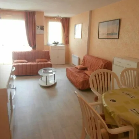 Biarritz, 2 Pieces, 6 Personnes - Fr-1-3-407 アパート